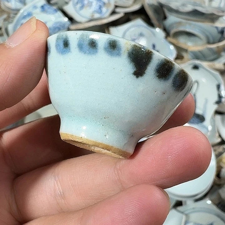 龙****瓷片青花杯，全品，顺丰包邮