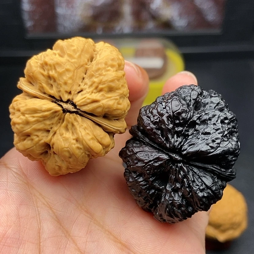 【闪购商品】把件文玩核桃42尺蝴蝶蟾