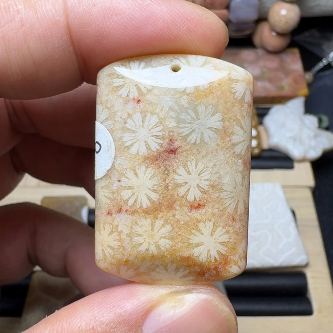 硅化玉未镶嵌纯天然色有机玉石保真色