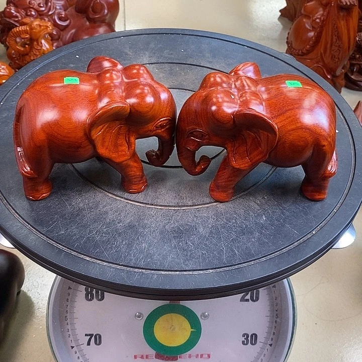 缅甸花梨木小象15 公分