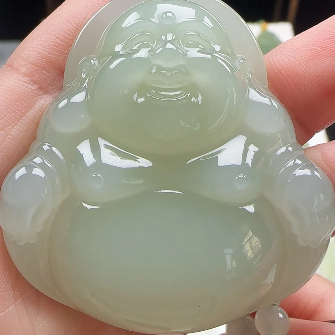 和田玉18K金镶嵌吊坠(赠链)