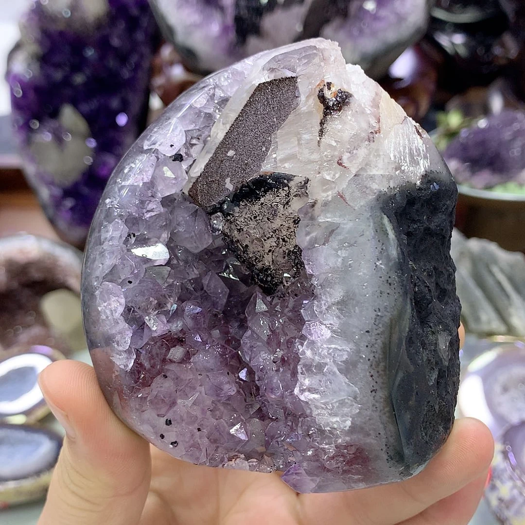 未镶嵌紫晶大型摆件（非配饰）