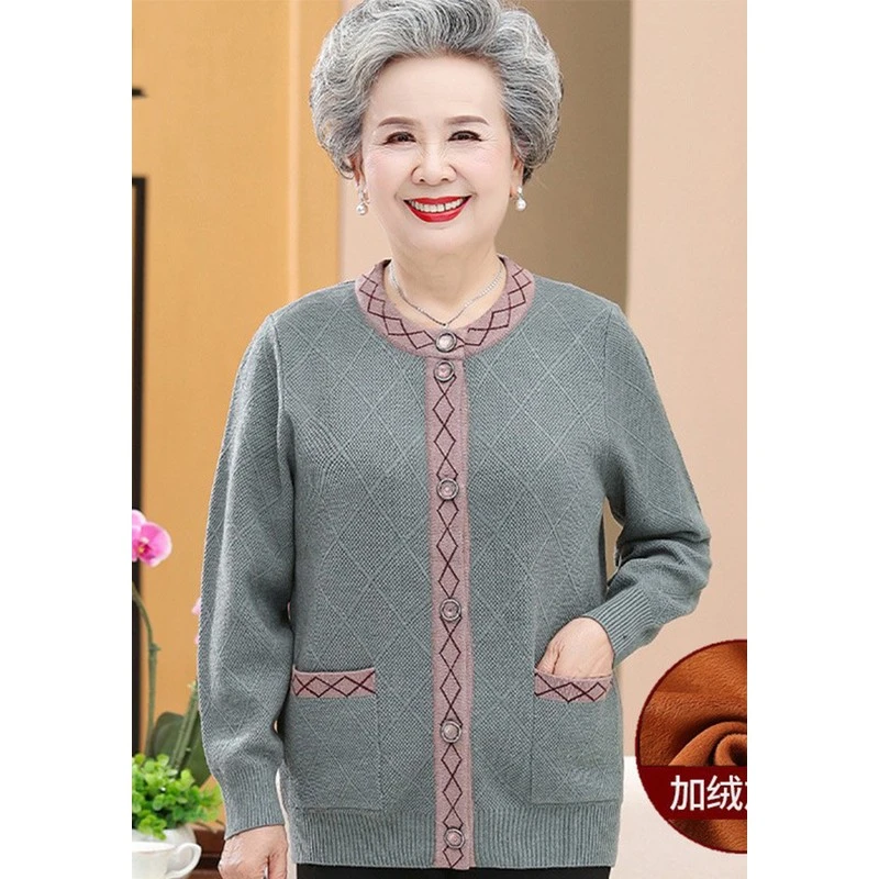 皮尔卡丹采购产品老年人冬天的衣服，妇女的针织品，天鹅绒秋天的