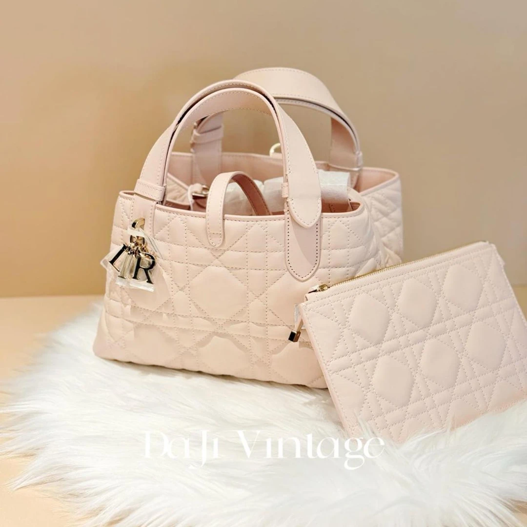 24期免息/大吉中古/Dior迪奥字母吊坠toujours横版粉色小号手提包