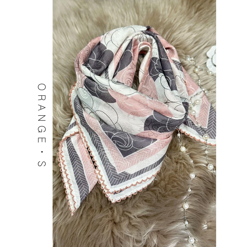 【曼塔玫瑰】时尚百搭舒适35%桑蚕丝有机棉围巾丝巾中方巾女63cm