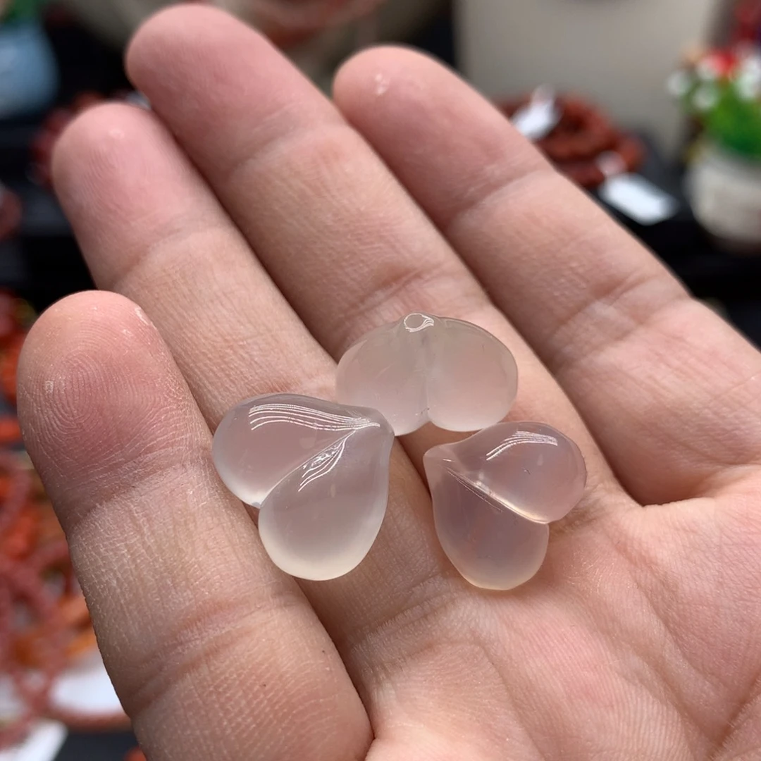 南红玛瑙配饰，发货一个未镶嵌发货一个