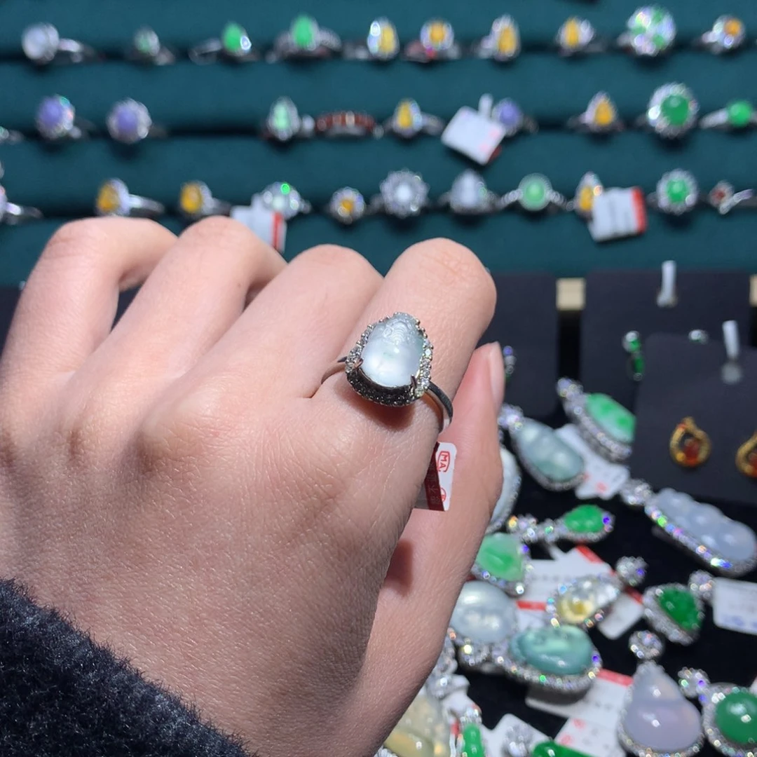 翡翠耳饰银S925镶嵌天然翡翠