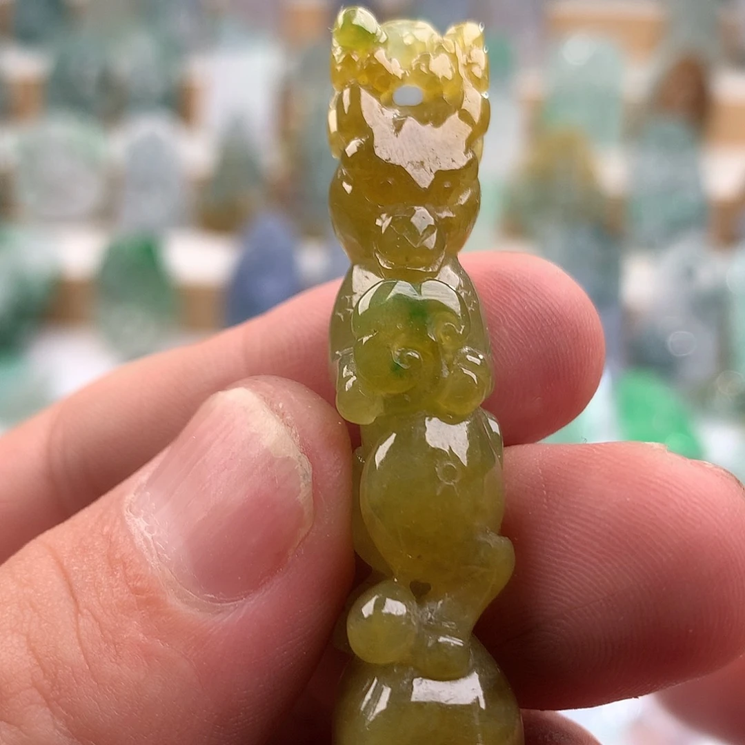 未镶嵌挂件翡翠翡翠吊坠