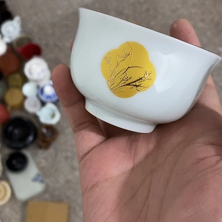 小***鑫陶瓷艺术品制作工艺壶