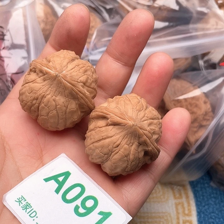 把件文玩核桃核桃