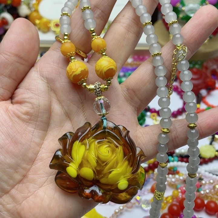 树脂制品58号莲花毛衣链