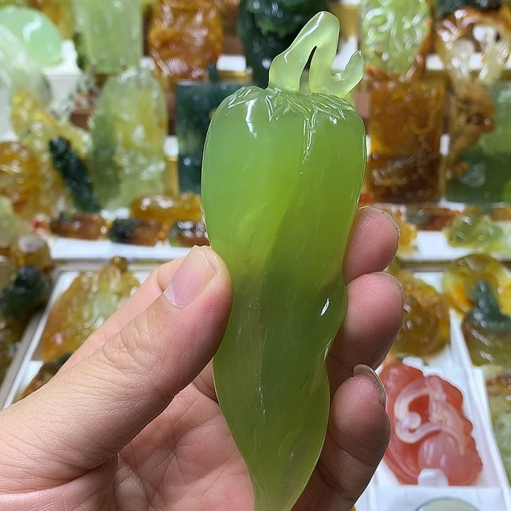 蛇纹石玉未镶嵌珠宝半成品