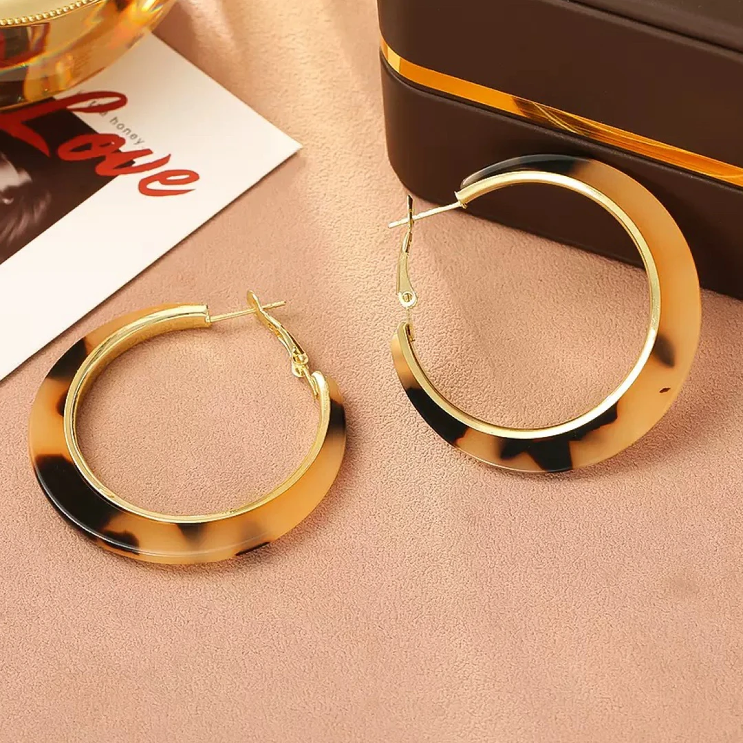 铜合金亚克力耳饰 【赵露思同款】时尚百搭设计感个性豹纹圈圈耳环