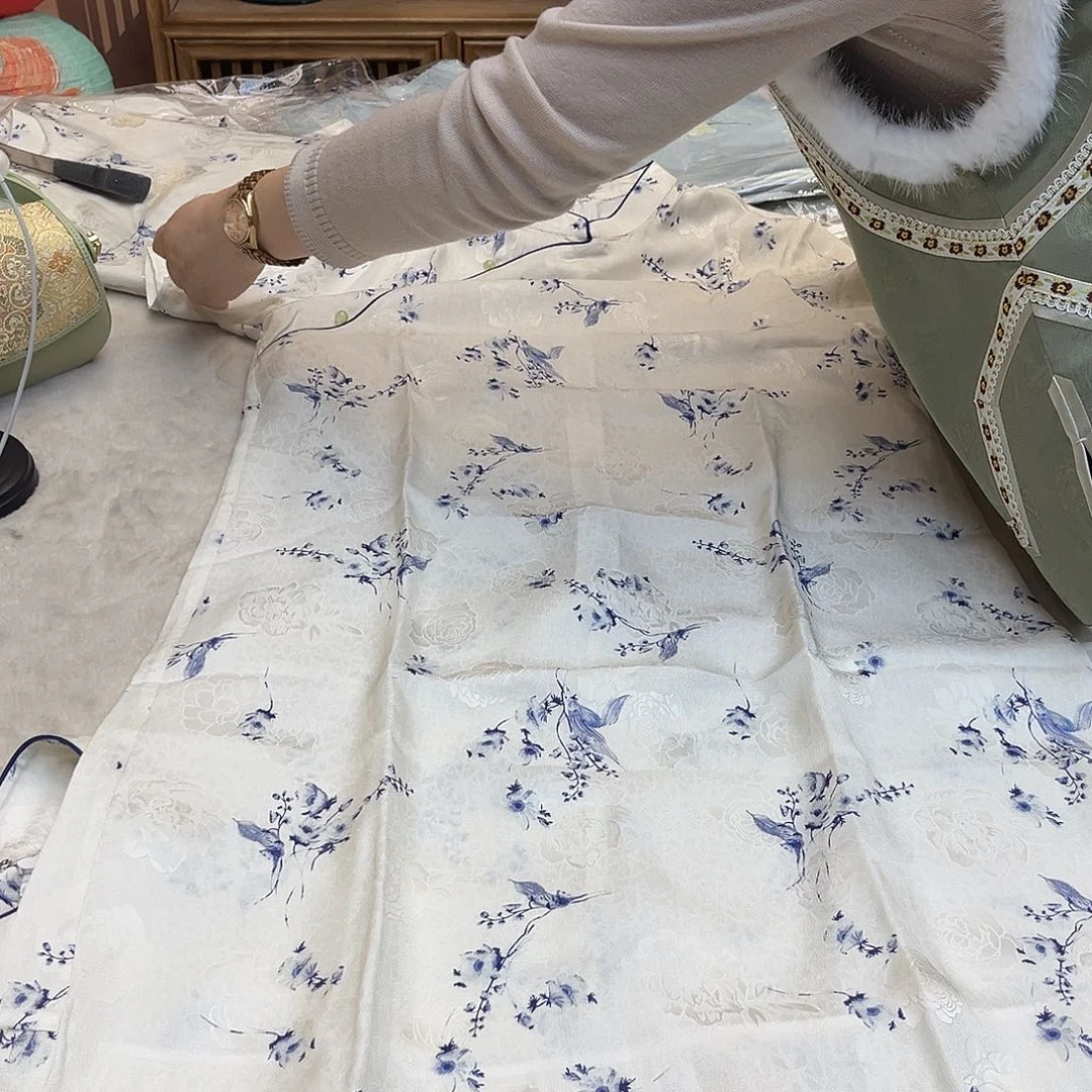 刺绣破价破价破价破价L