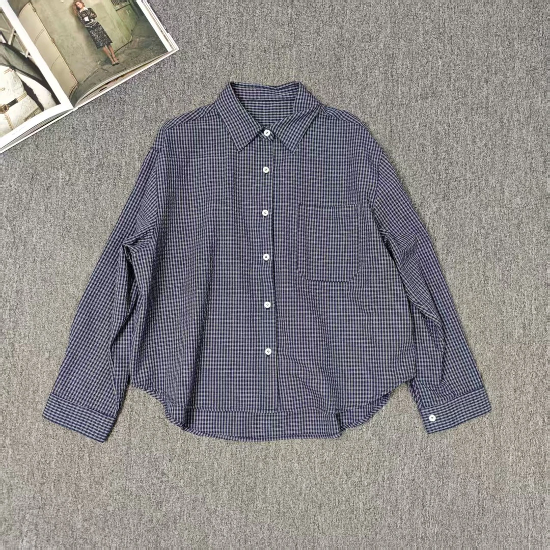 83803余小鱼 【画家】藏青色POLO领气质单排扣长袖时尚休闲衬衫女装
