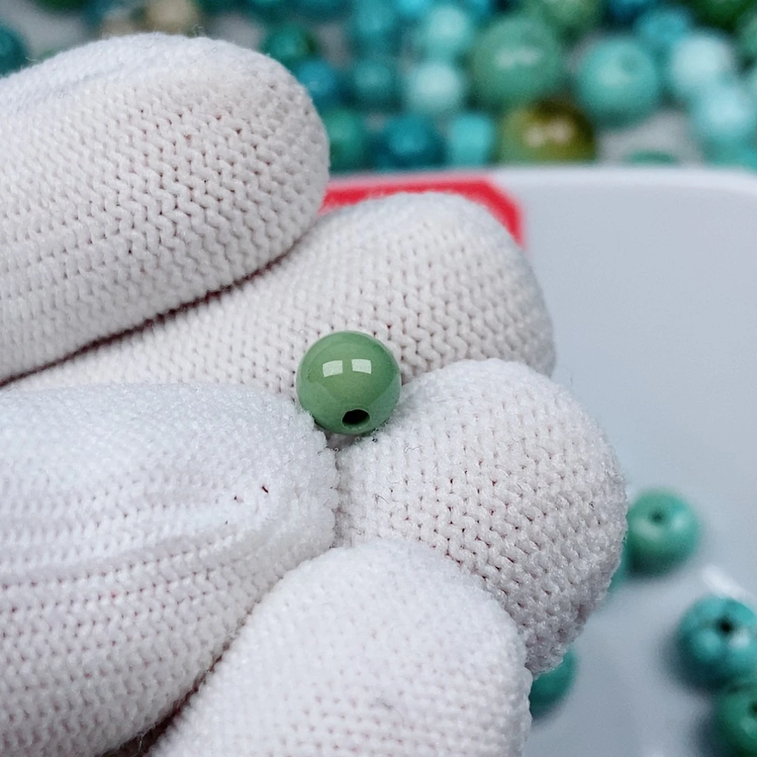 安***乐绿松石未镶嵌珠宝奇石