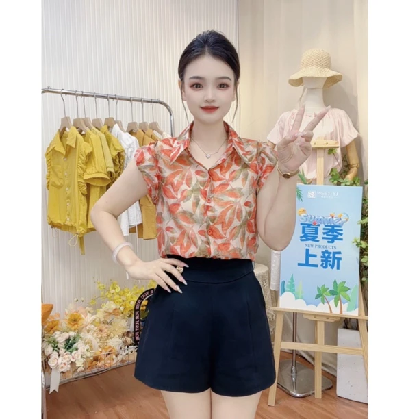 夏季女士花边袖碎花衬衫遮肚显瘦花苞型减龄气质百搭