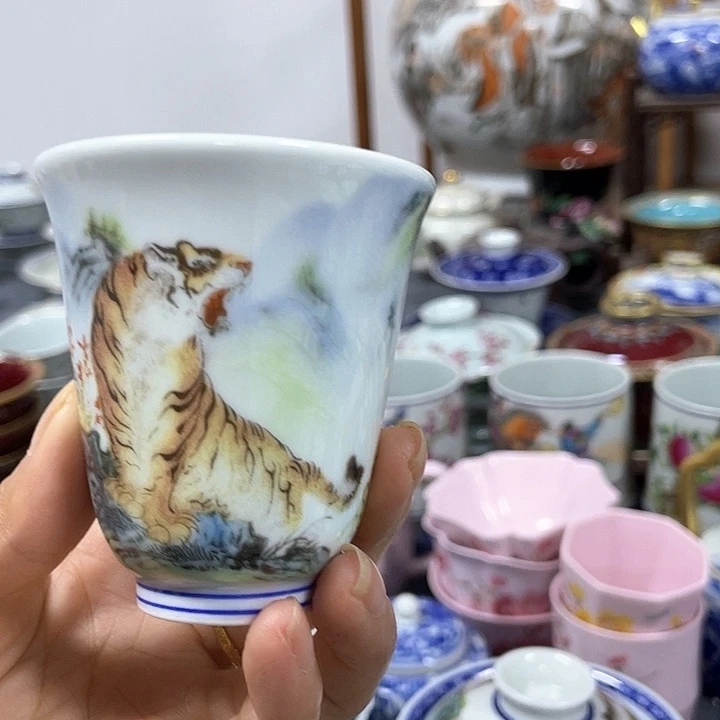 摆件景德镇陶瓷博物有限公司副会长