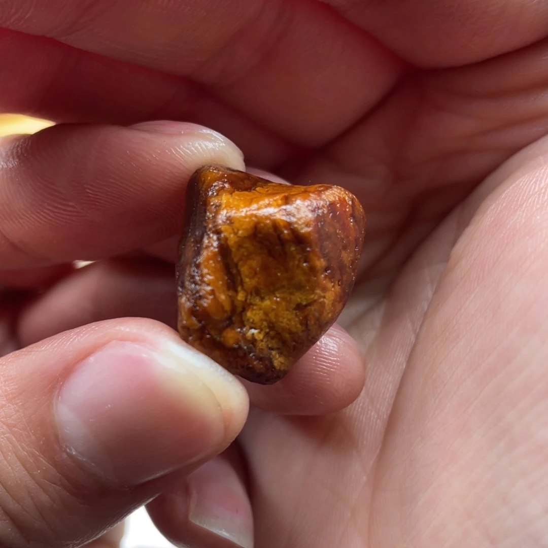 定制琥珀未镶嵌大*蜜蜡原石定制