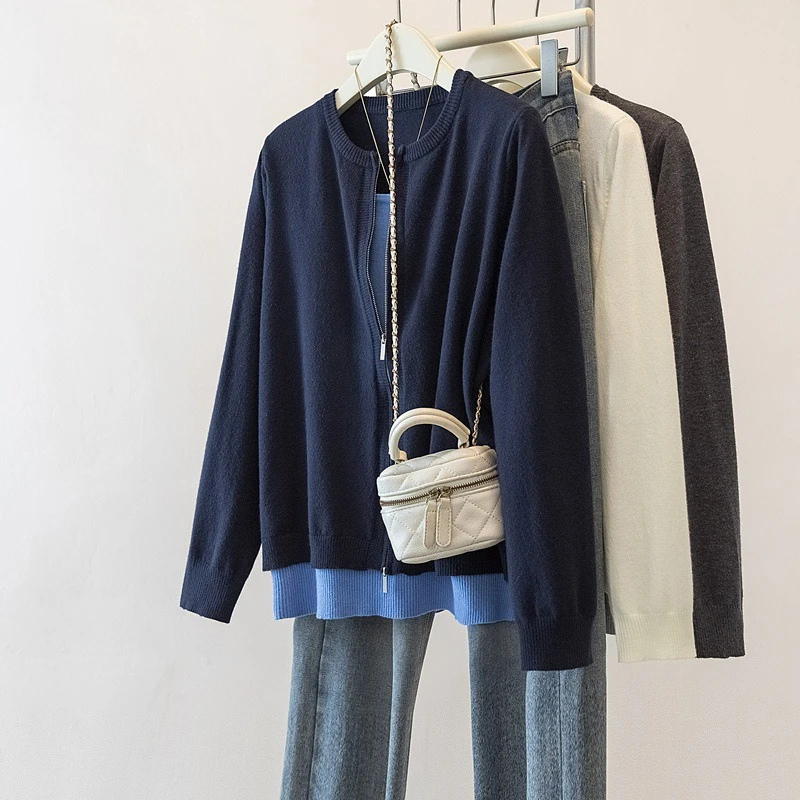 韩系百搭大码女装2025秋季新款显瘦圆领针织假两件长袖毛衣