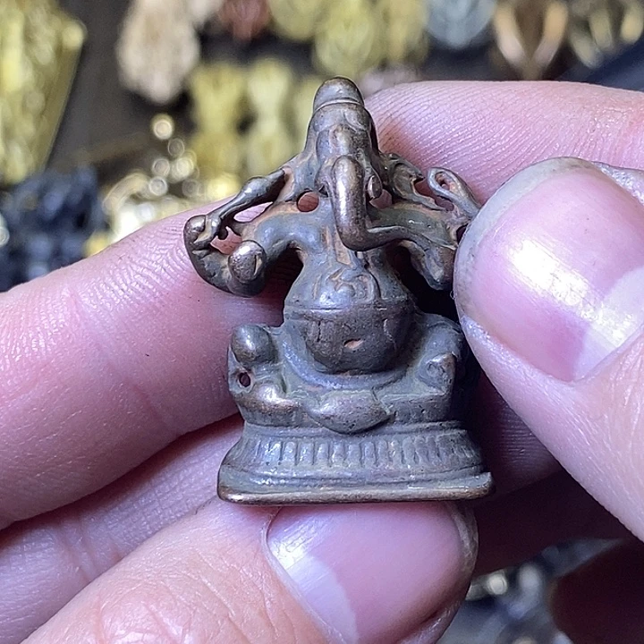 藏传紫铜象鼻财神