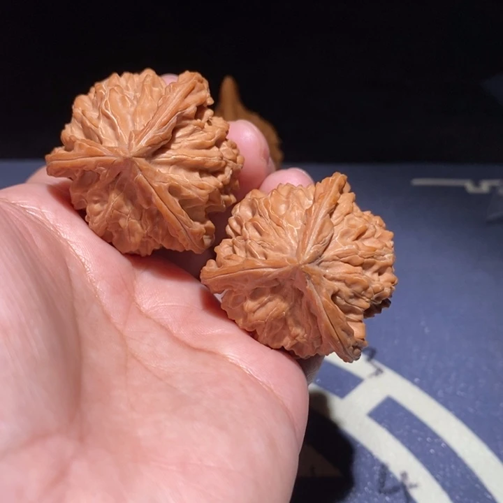 吊坠文玩核桃盘山三棱