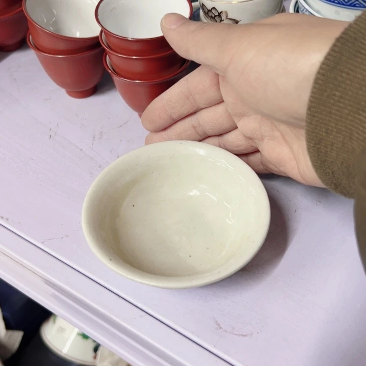 摆件苍**/一个瓷器默认微瑕