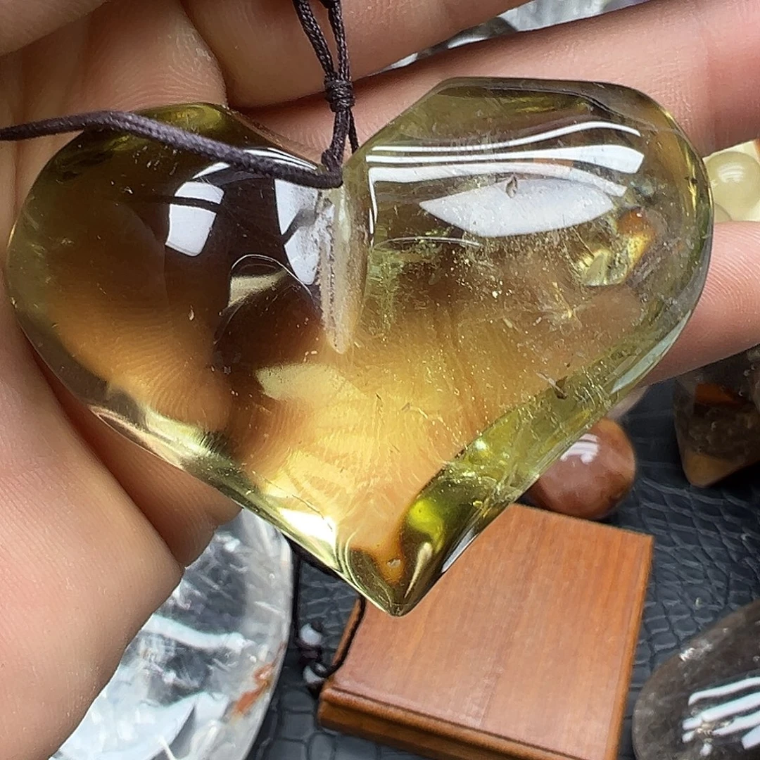 水晶未镶嵌珠宝半成品479