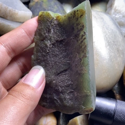 未镶嵌和田玉（糖玉）挂件
