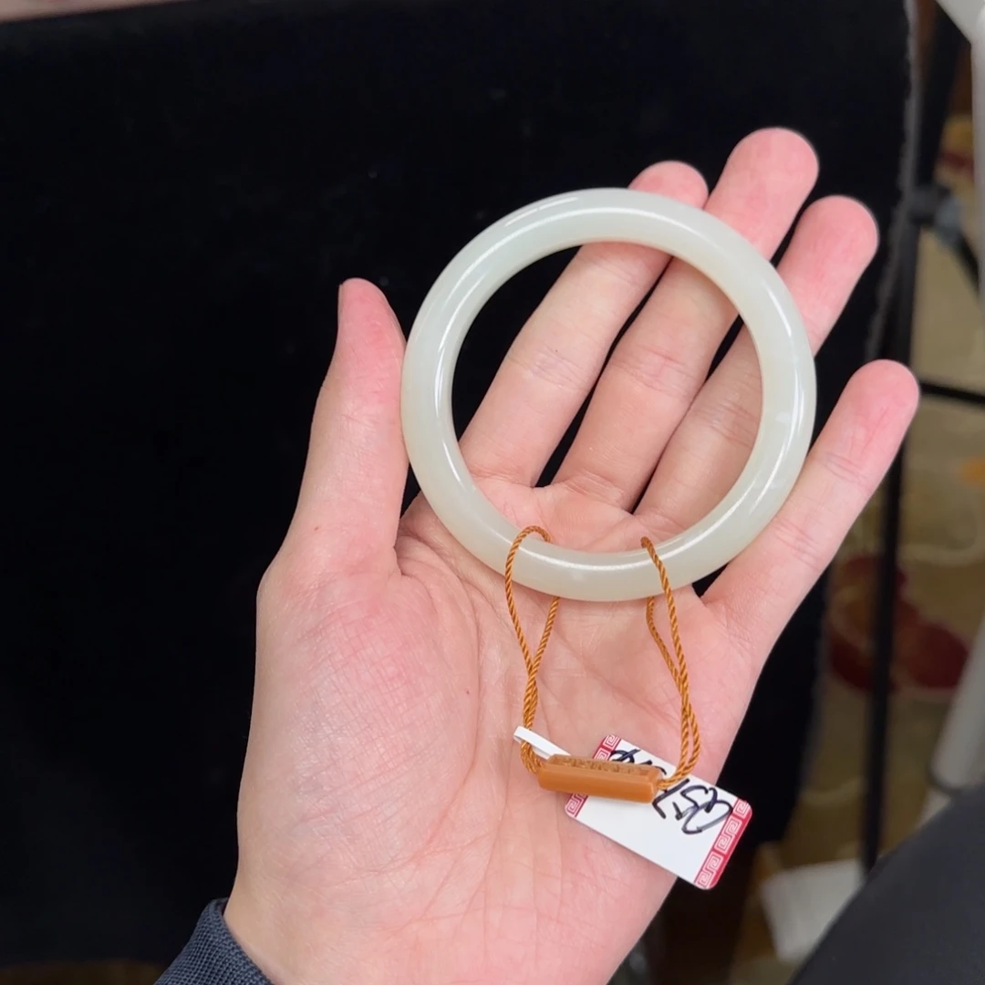 和田玉未镶嵌手镯57