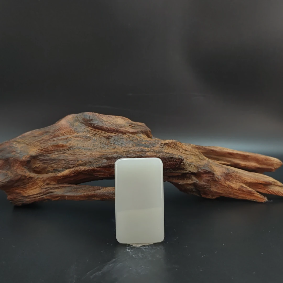 Z和田玉无事牌吊坠（0510）