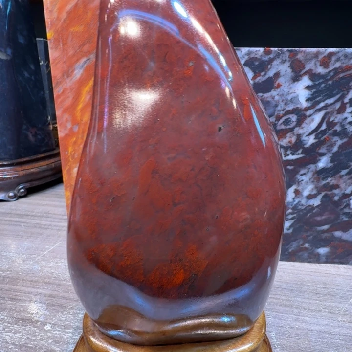 S***m玉桂林鸡血玉小摆件