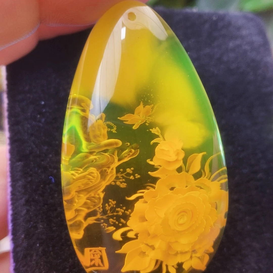 【闪购商品】金珀吊坠(不含链)未镶嵌