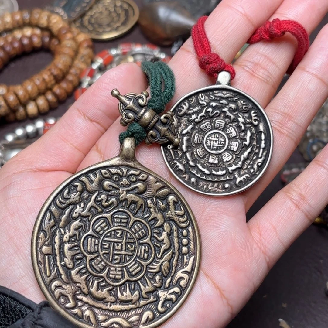 铜星月菩提吊坠项链