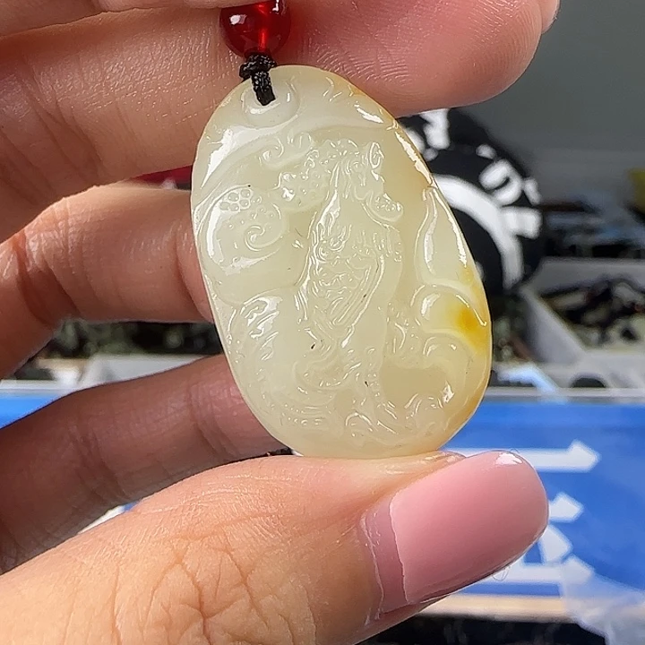 颈饰未镶嵌和田玉