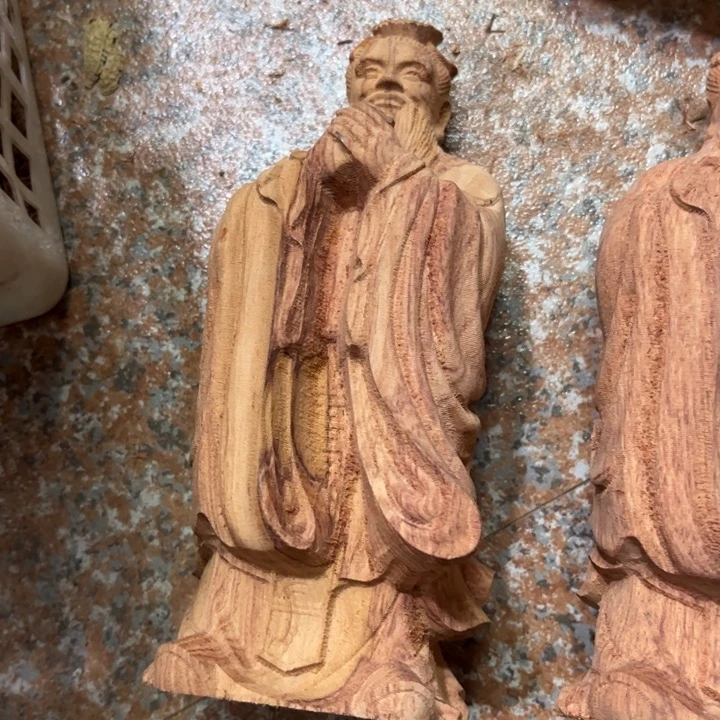 花梨木类黎*..........