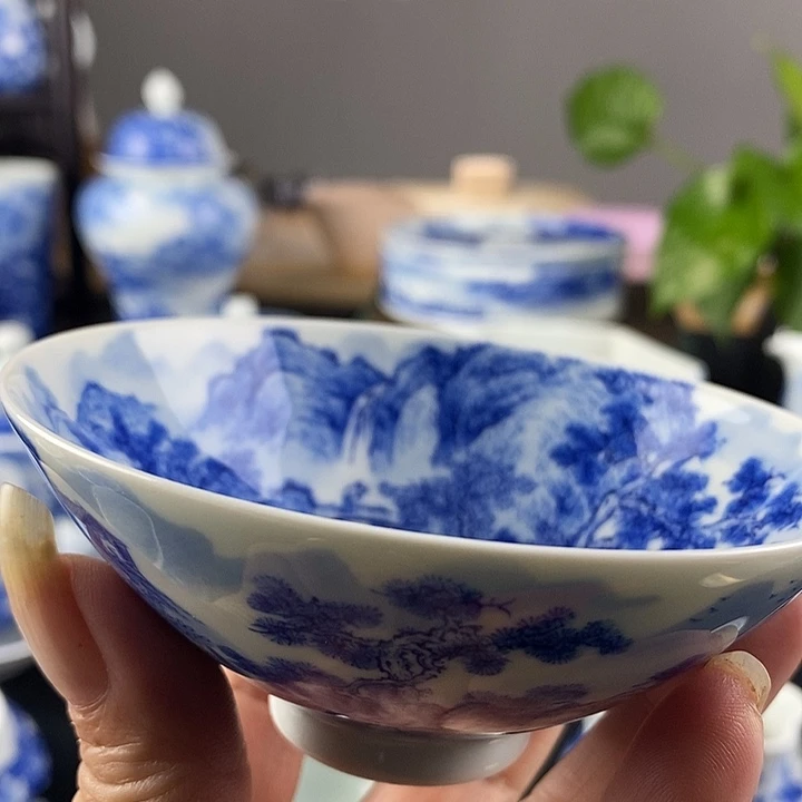 又***周陶景德镇手工手绘青花山水