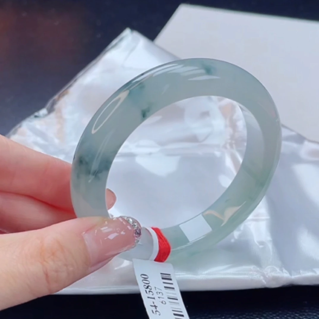 翡翠手镯飘花 6137