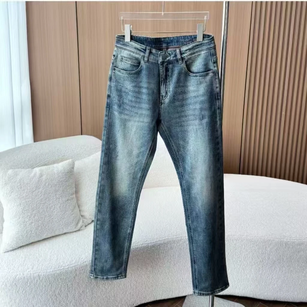 L秋冬款小直筒牛仔裤休闲百搭（卡码拍小）