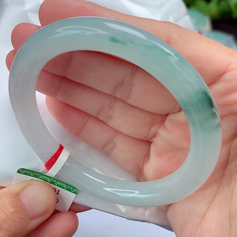 【闪购商品】翡翠手镯未镶嵌天然翡翠手镯
