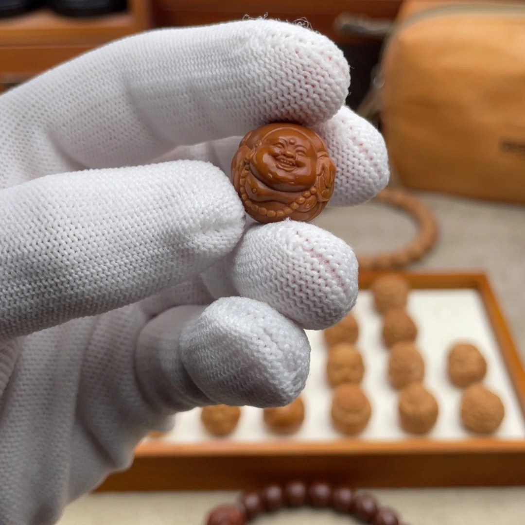 文玩核桃吊坠猴头核桃雕刻