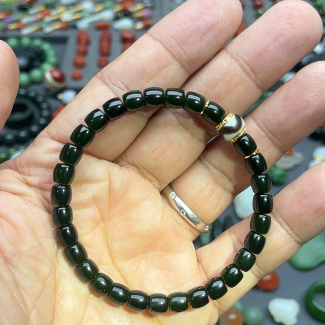 和田玉未镶嵌颈饰7*6mm