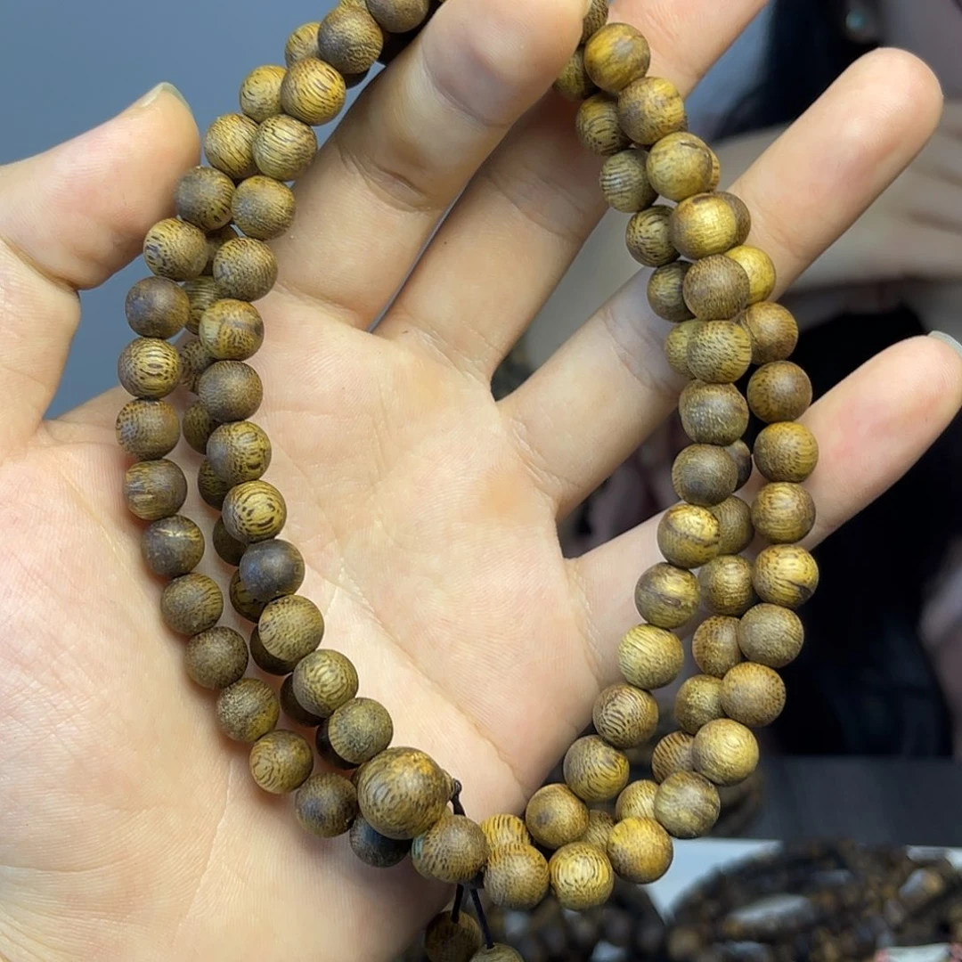 南***战沉香碎屑+乌身老料卡8多圈21克