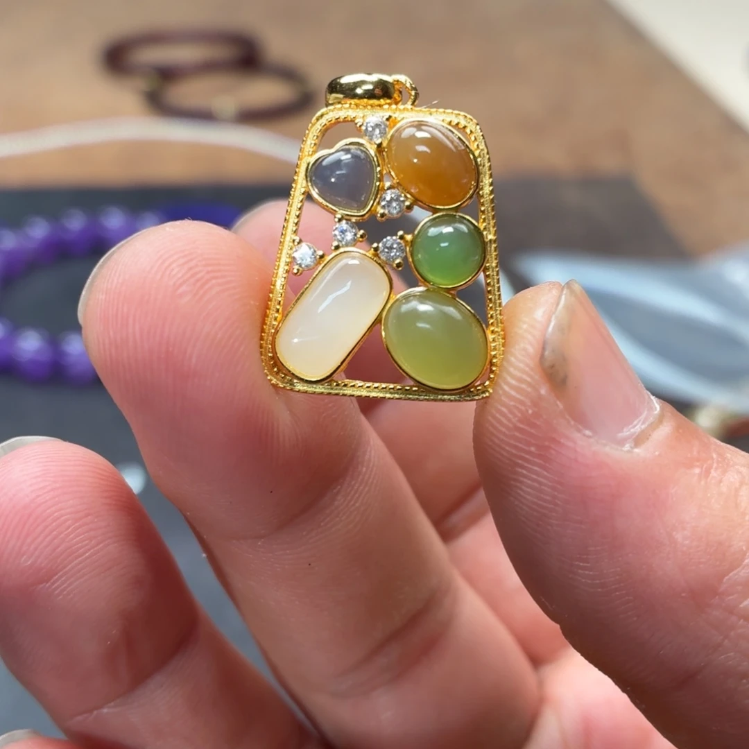 和田玉银S925镶嵌颈饰