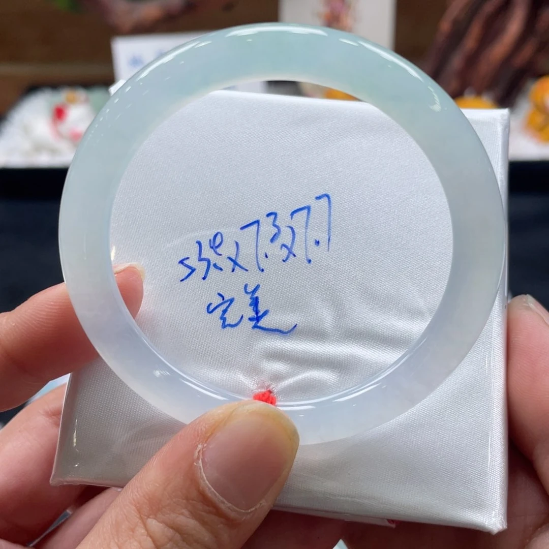 翡翠手镯未镶嵌45号