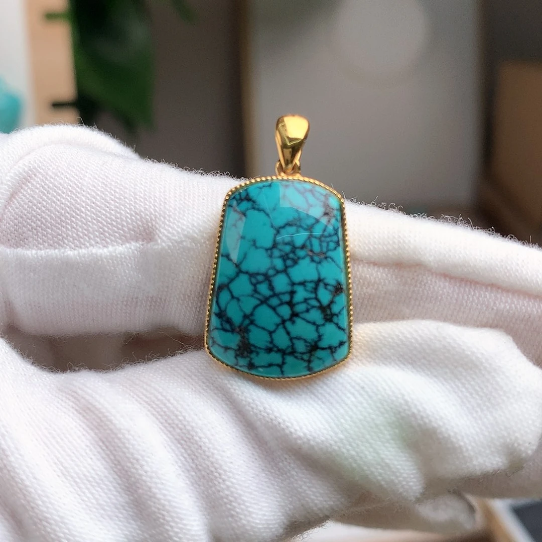 绿松石珠宝奇石18K金镶嵌