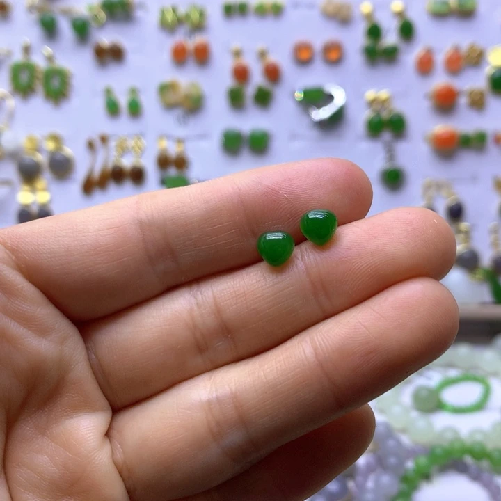 和田玉银S925镶嵌耳饰