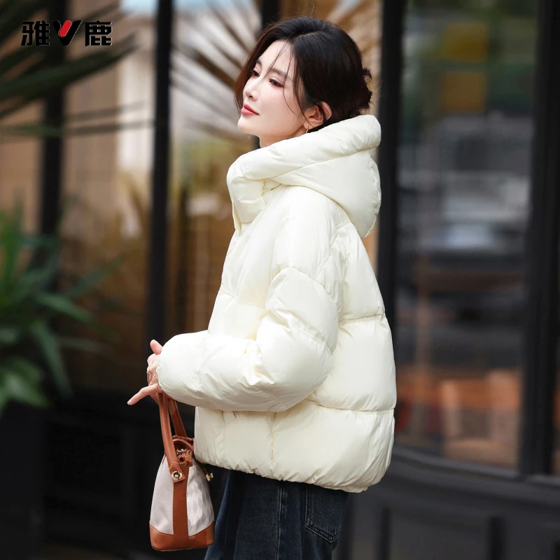 雅鹿优选面包羽绒服女短款高端大码洋气妈妈宽松矮个子冬装加厚大
