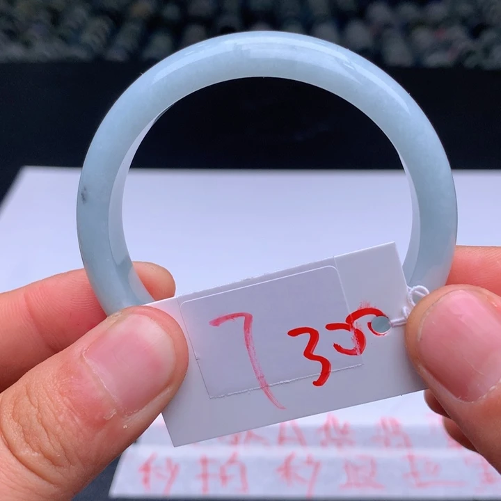 翡翠手镯未镶嵌455889999988999