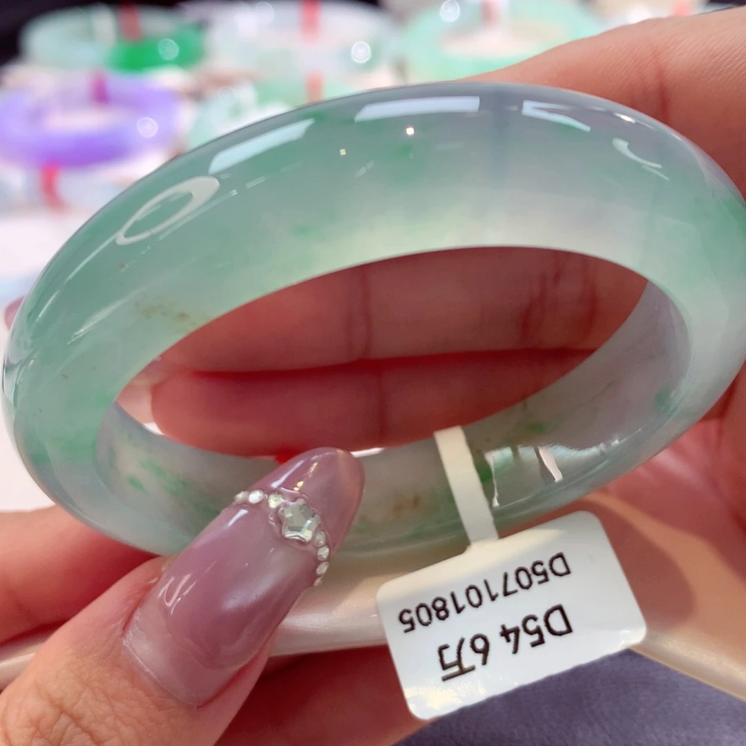 未镶嵌手镯（贵妃镯）翡翠贵妃28号66